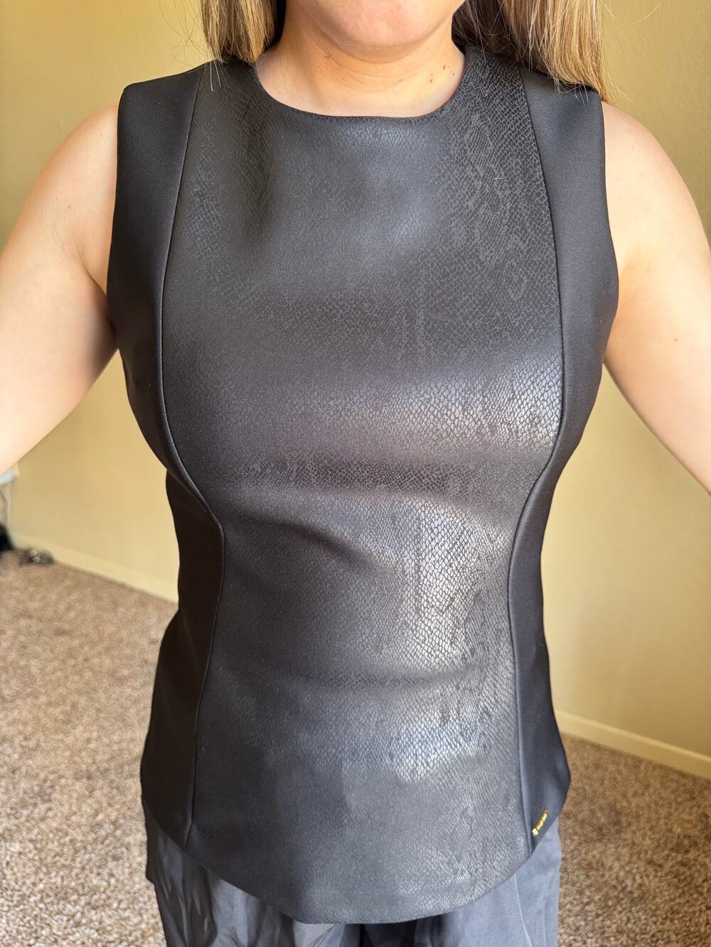 Calvin Klein Black Sleeveless Textured Top Gold Zip Back Womens